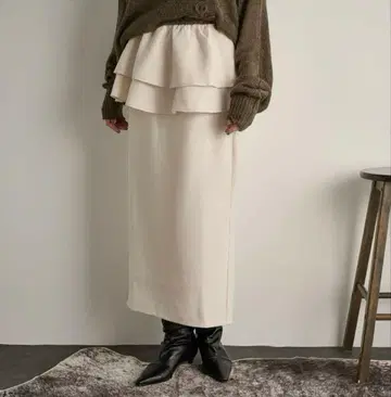 프릴 벨트 세트 내로우 스커트