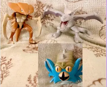 포켓몬 몬코레 투구뿌논 프테라 암스타 피규어 레트로