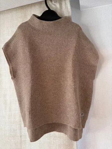 잉게호르그 베이지 와플 편직 니트 베스트