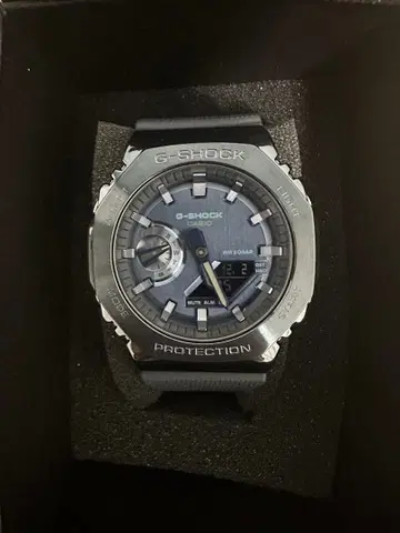 G-SHOCK GM-2100N 블루