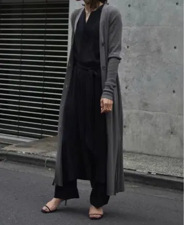 Chaos 카오스 실크 콘클렉스타 니트 가디건