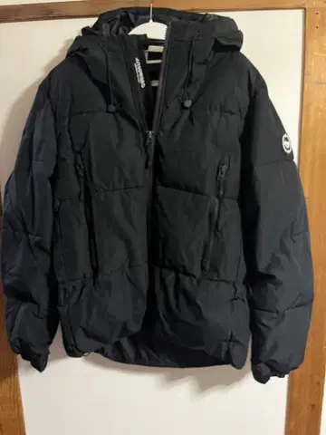 ZARA 후드 부착 블랙 패딩 자켓 L