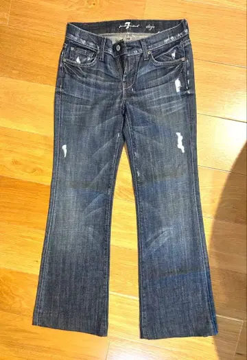 [새상품급] 데미지 가공 다크 블루 여성용 데님