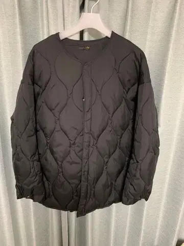 블랙 퀼팅 자켓