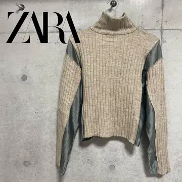 ZARA 터틀넥 새틴 절개 리브 니트 숏 기장 베이지