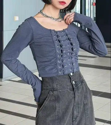 PAGEBOY 하토메 레이스업 상의 차콜 그레이