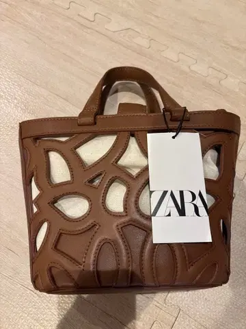 ZARA 자라 컷워크 미니 토트백 브라운 숄더백 브라운