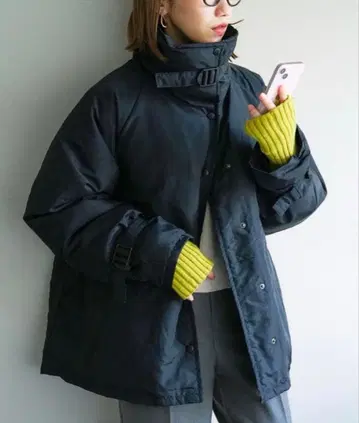 DISCOAT 충전솜 스탠드 벨트 자켓 블랙