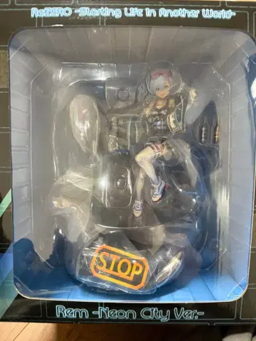 리제로 렘 Neon city ver. 1/7 스케일 시부야 스크램블