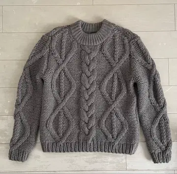 GRAY 울 니트 스웨터