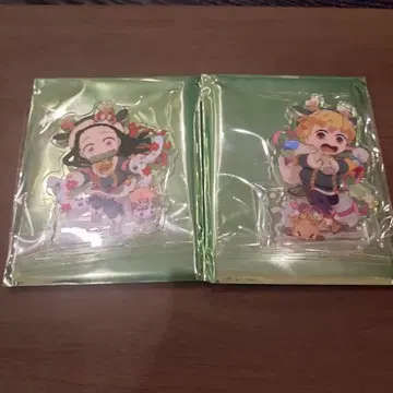 귀멸의 칼날 크리스마스 아크릴 스탠드 젠이츠 네즈코