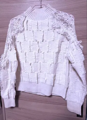 FRAY I.D 프린지 레이스 니트 화이트