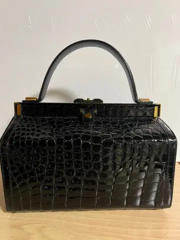 [ 새상품 ] 크로커다일 박스형 핸드백