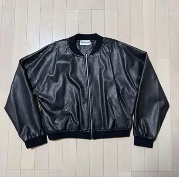 No Boundaries 블랙 봄버 자켓