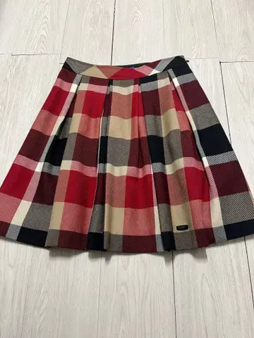 최종 가격! 블루 레이블 스커트 M