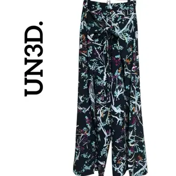 [새상품급] UN3D. 아쓰리드 페인트 아트 팬츠 슬릿 포함 리본