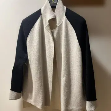 AKRIS 캐시미어 가디건 리버서블