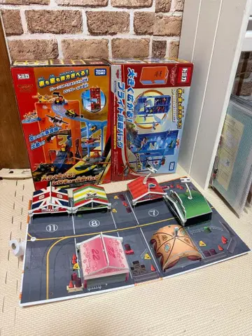 플레인 토미카 디오라마 맵 & 백 2종