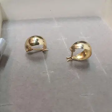 쥬얼리 츠츠미 18K 골드 후프 귀걸이