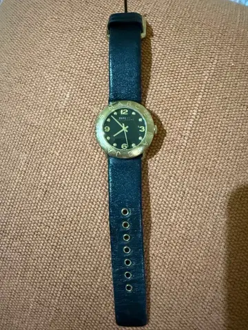 Marc by Marc Jacobs 시계 블랙 가죽