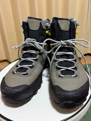 LA SPORTIVA GORE-TEX 등산화