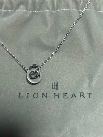 LION HEART 실버 목걸이