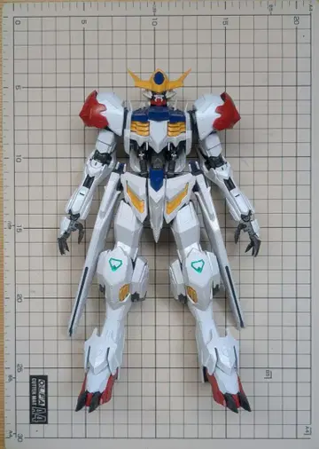 MG 건담 발바토스 루푸스 조립 완료 정크제품