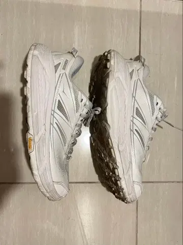 호카 오네오네 MAFATE SPEED 2 마파테 스피드 2