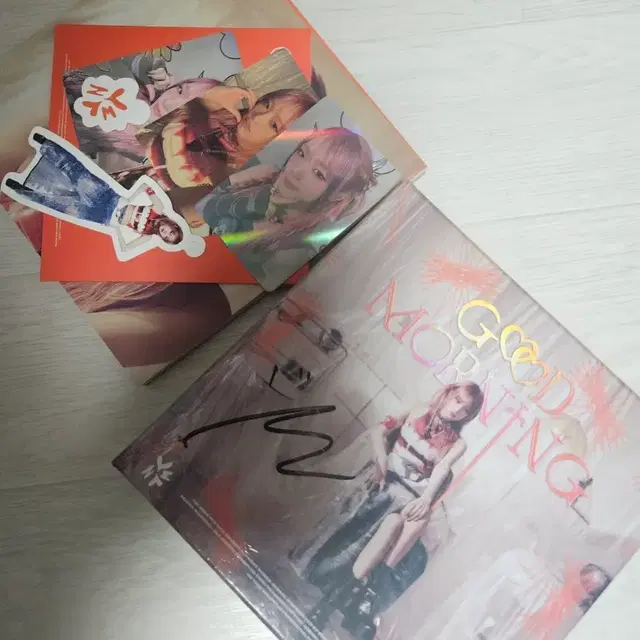 예나 Good Morning 싸인 포카 비매 앨범 급처