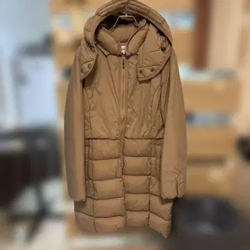 피노레 다운 코트 M 카멜 베이지