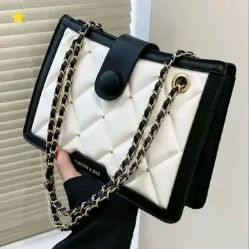 투톤 퀼팅 숄더백 스퀘어 캐주얼 엘레강트 화이트 블랙