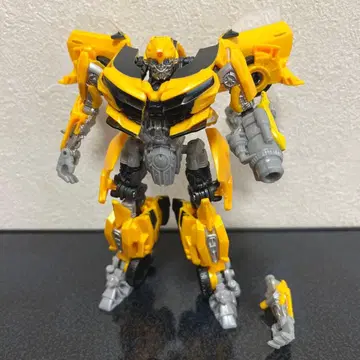 트랜스포머 최후의 기사단 범블비