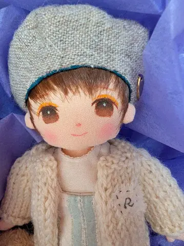 옷 갈아입히기 인형 니트 가디건 포함