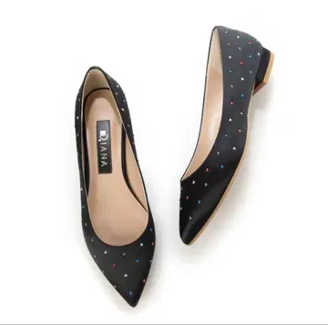[ 23cm 가격 인하 가능 ] DIANA 블랙 도트 무늬 플랫슈즈