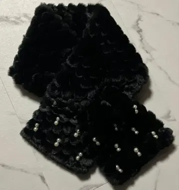 블랙 펄 머플러 스톨 택 없음 미사용 새상품