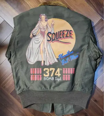 SQUEEZE Phantom Bomb Squad MA-1 자켓