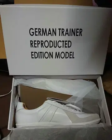 GERMAN TRAINER REPRODUCED EDITION MODEL