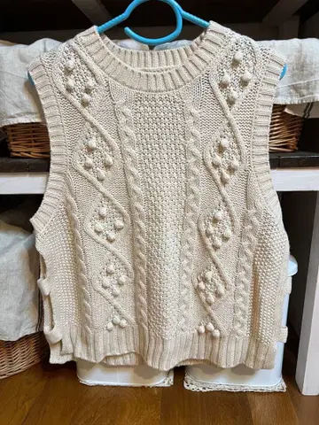 SM2 겨드랑이 개방형 니트 베스트 아이보리 새상품급