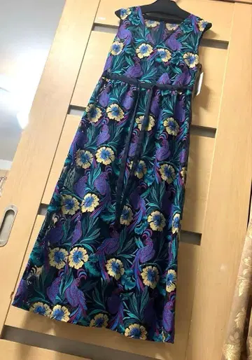 그레이스 콘티넨탈 *36* 자수 레이스 원피스