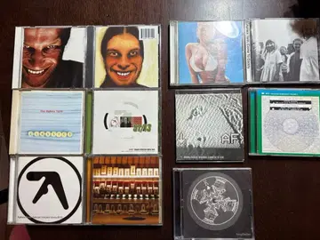 Aphex Twin 여러 가지, 귀한 것도 있음