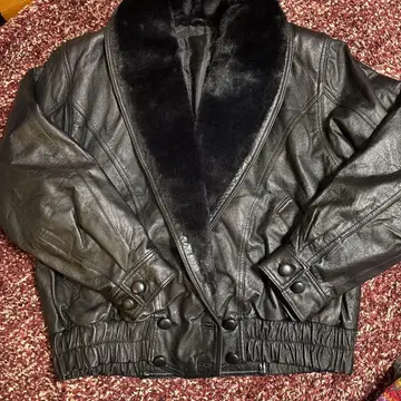 가죽 숄카라 보아 자켓