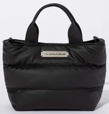 1PIU1UGUALE3 RELAX 실버 로고 플레이트 패디드 미니 토트백