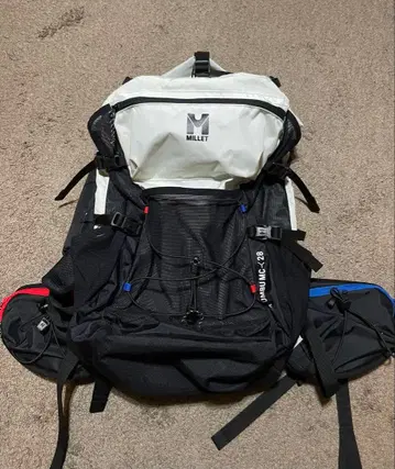 MILLET Mountain Cruise 28 백팩