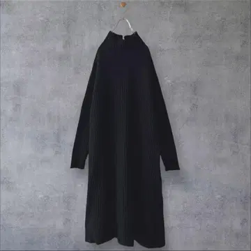 새상품급 어반리서치 로쏘 1장으로 멋스러운 리브 니트 롱 원피스 BK