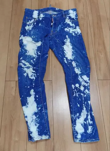 46 테디 바이커 블리치 디스퀘어드 스트레치 데님