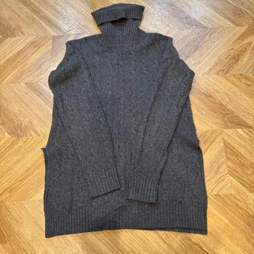 [ 랄프 로렌 ] 케이블 니트 스웨터