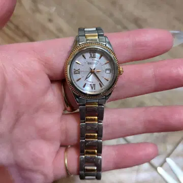 SEIKO 아날로그 쿼츠 손목시계 정크제품