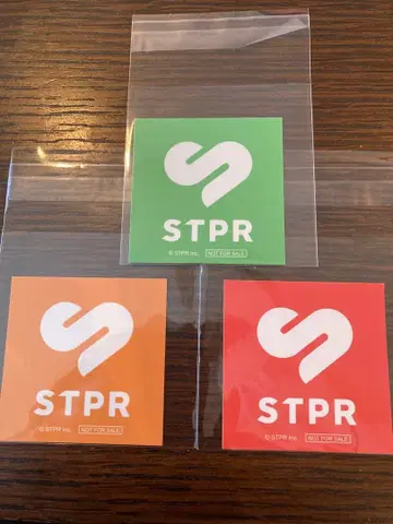 STPR 로고 스티커 딸기 마이크 팝업 스토어 스티커 스토푸리