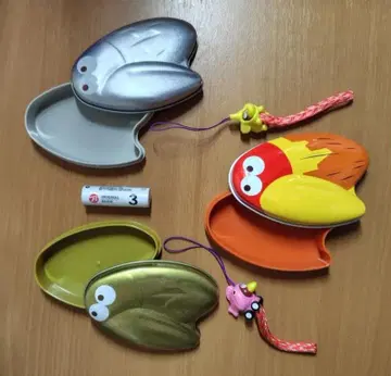 쿄로짱의 소품함과 스트랩 5개 세트