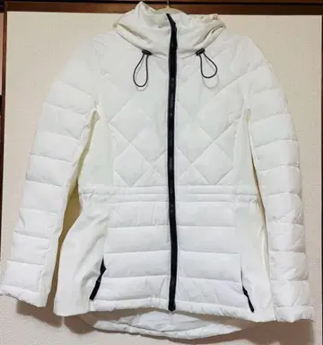 TOMMY HILFIGER 화이트 다운 자켓 M